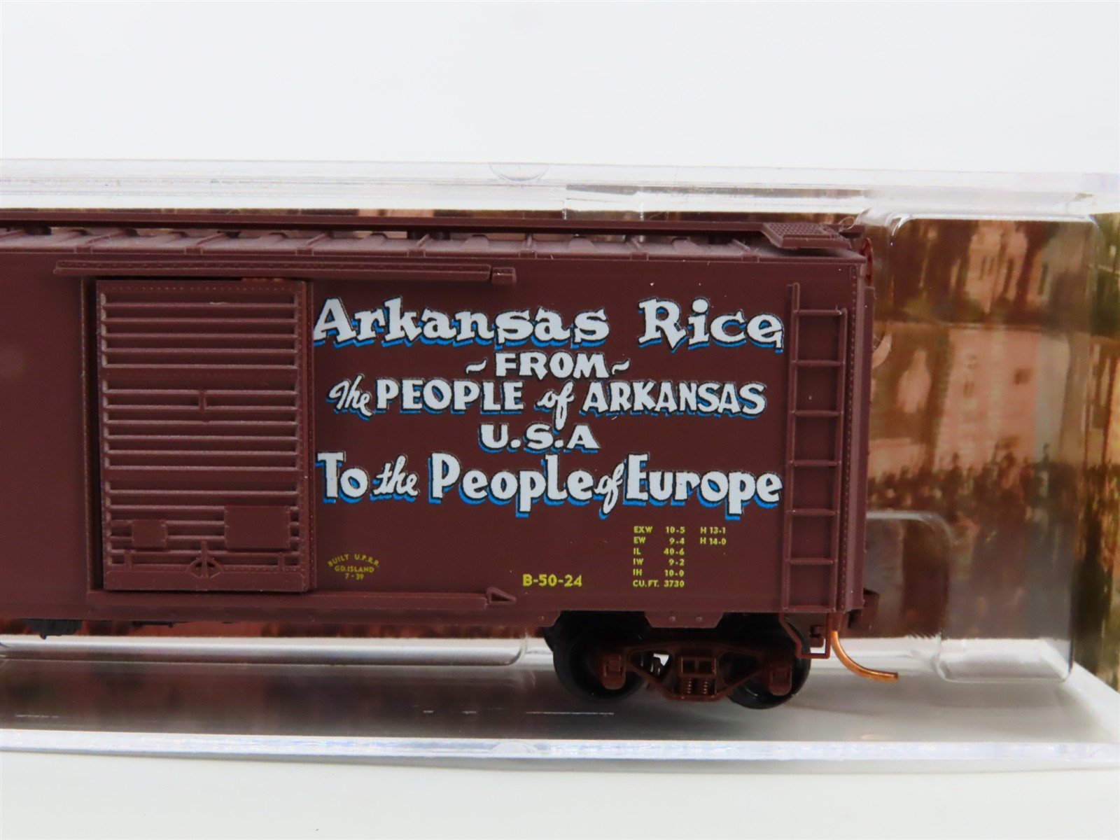 N Scale Micro-Trains MTL 02000017 UP Union Pacific Friendship 40' Boxcar #187989