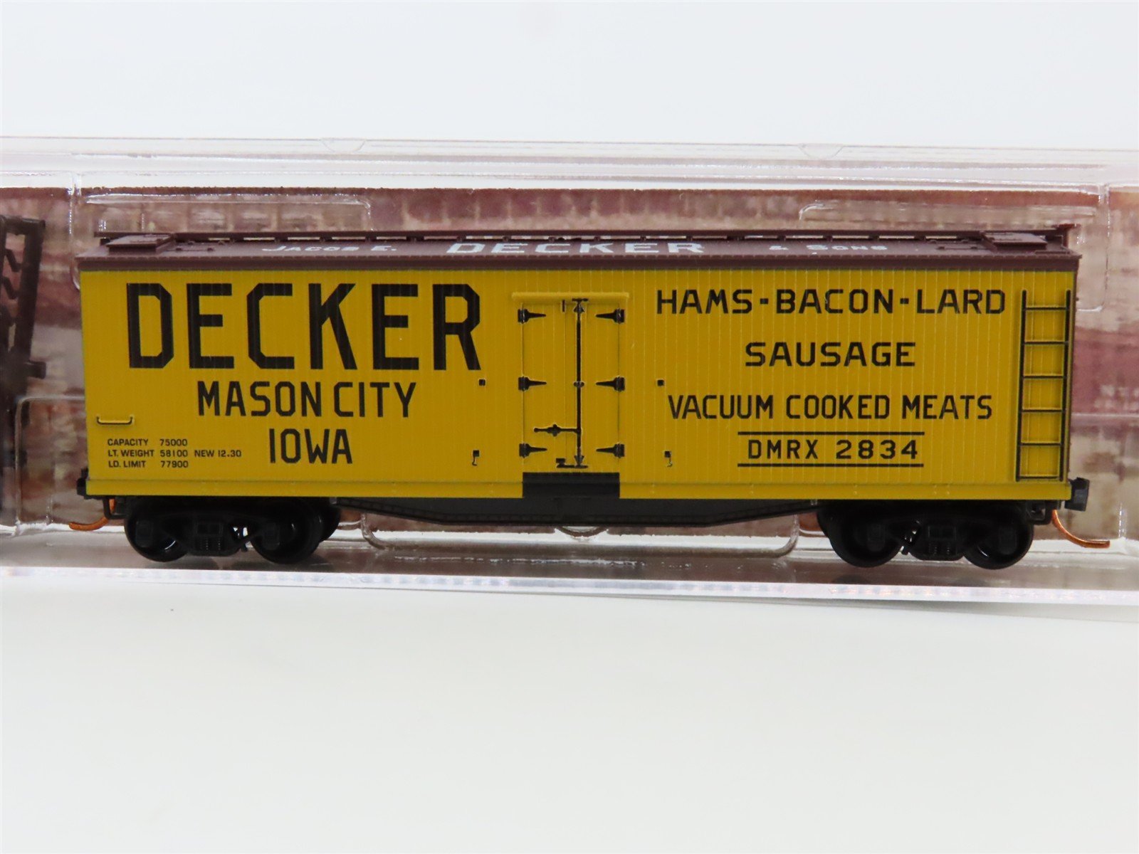 N Scale Micro-Trains MTL 04900640 DMRX Decker 40' Wood Reefer #2834