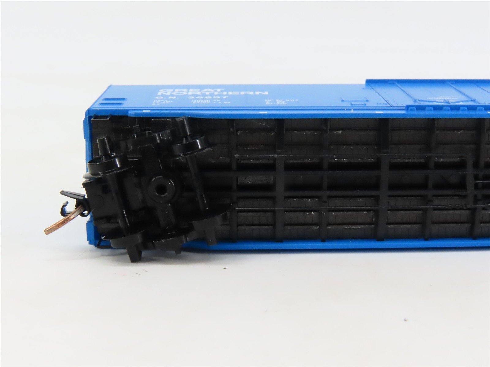 N Scale Micro-Trains Line MTL GN Great Northern 50' Box Car #36857