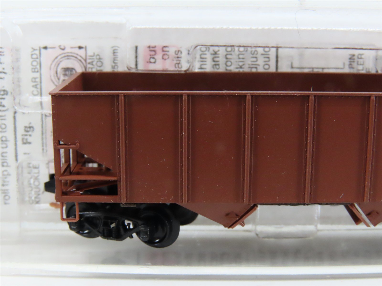 N Scale Micro-Trains MTL 56000 Undecorated 33' 2-Bay Open Hopper Car