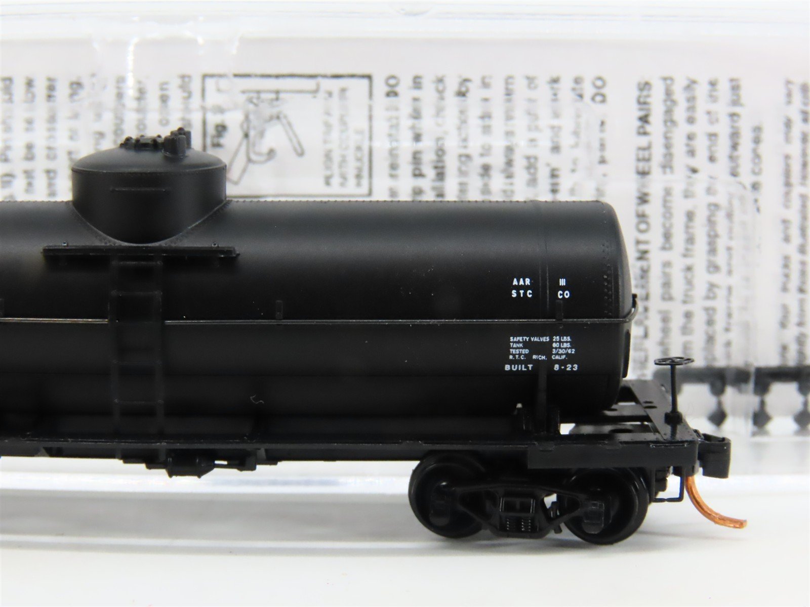N Scale Micro-Trains MTL 06552880 SCCX Shell Oil 39' Single Dome Tankcar #1496