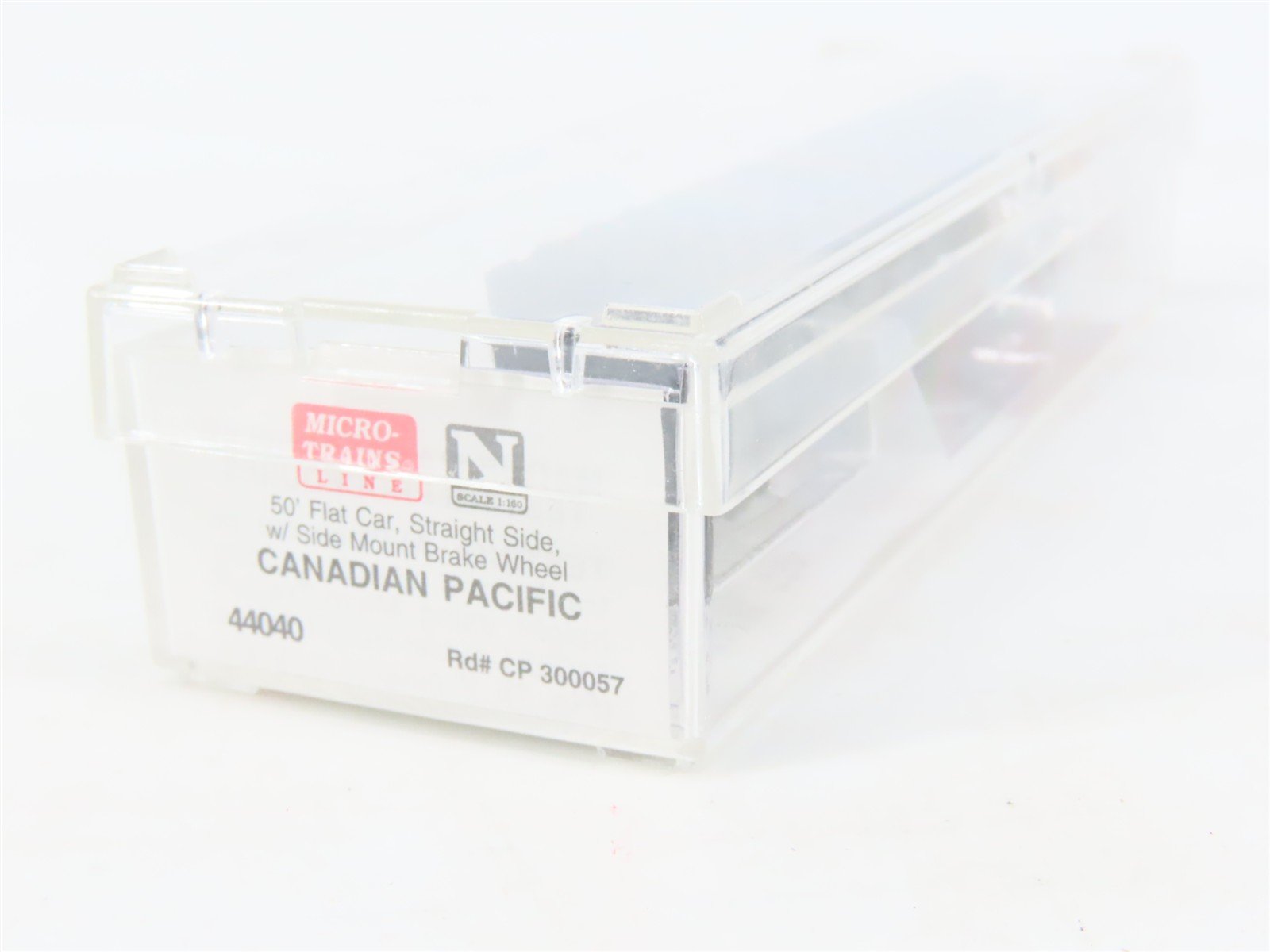 N Scale Micro-Trains MTL 44040 CP Canadian Pacific 50' Flatcar #300057