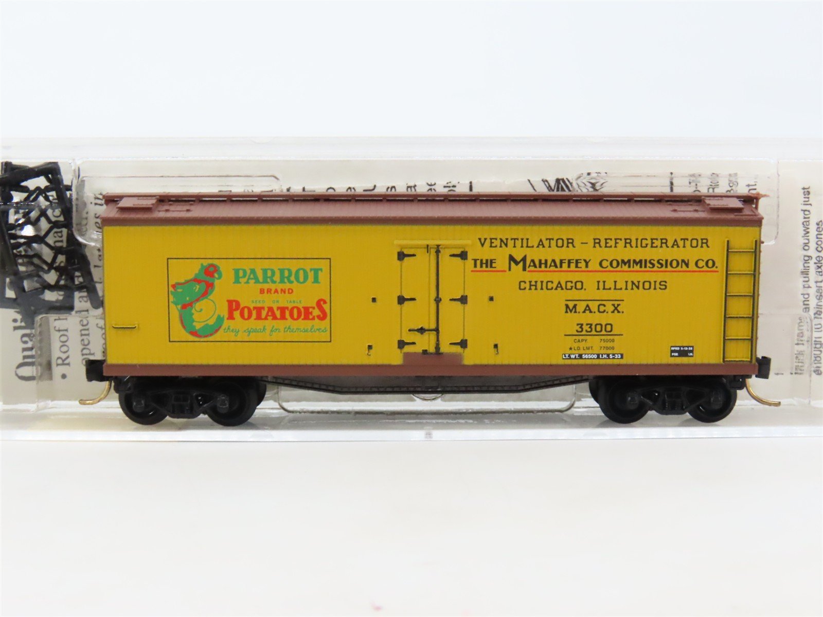 N Scale Micro-Trains MTL 46480 MACX Mahaffey Commission 40' Wood Reefer #3300