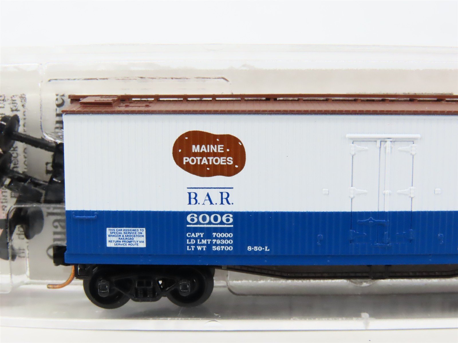 N Scale Micro-Trains MTL 49550 BAR Bangor & Aroostook 40' Wood Reefer #6006