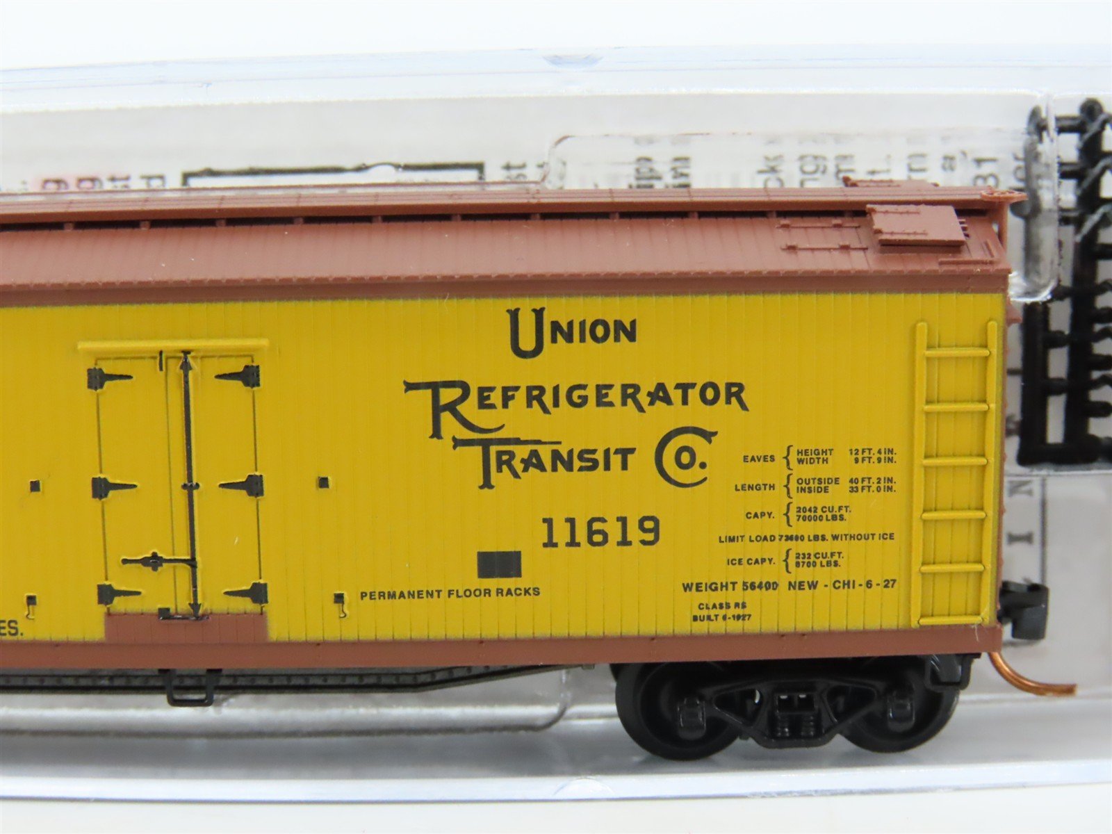 N Scale Micro-Trains MTL 04900540 URTC Hardings Butter 40' Wood Reefer #11619