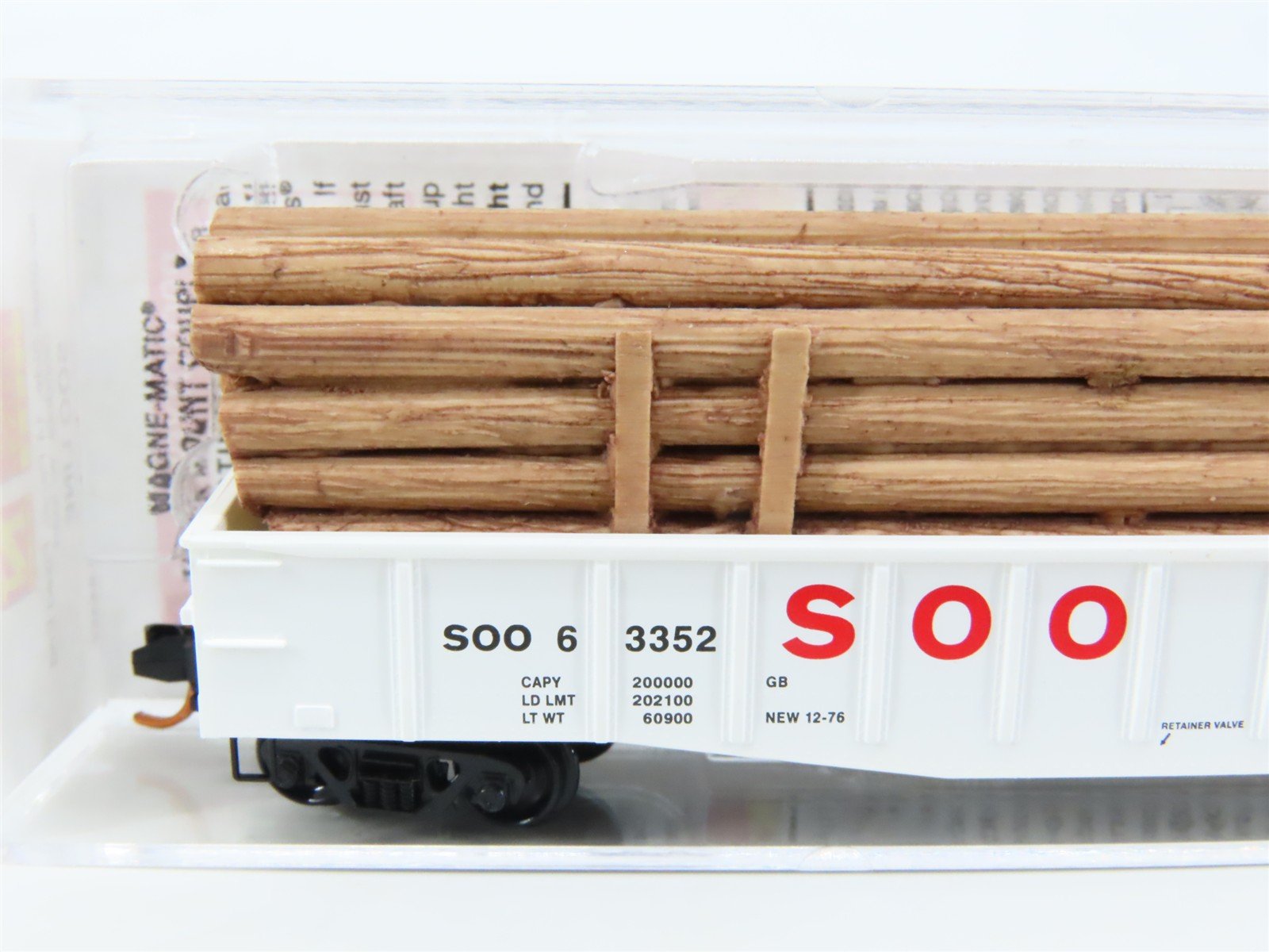N Scale Micro-Trains MTL 10500200 SOO Line 50' Gondola #63352 w/Load