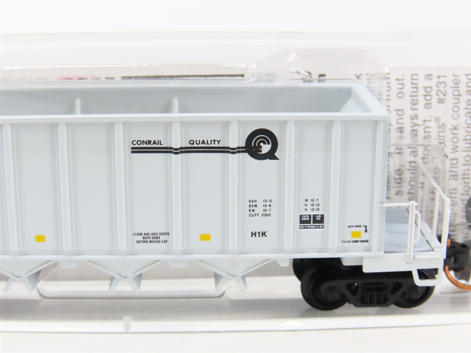 N Scale Micro-Trains MTL 12500031 CR Conrail 3-Bay Ortner Hopper #493132