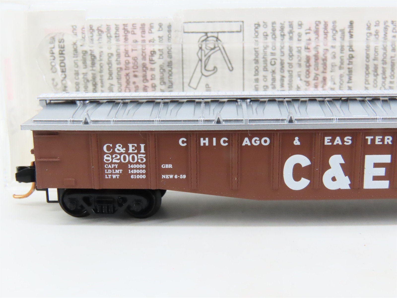 N Scale Micro-Trains MTL 106030 C&EI Railway 50' Gondola #82005 w/Cover