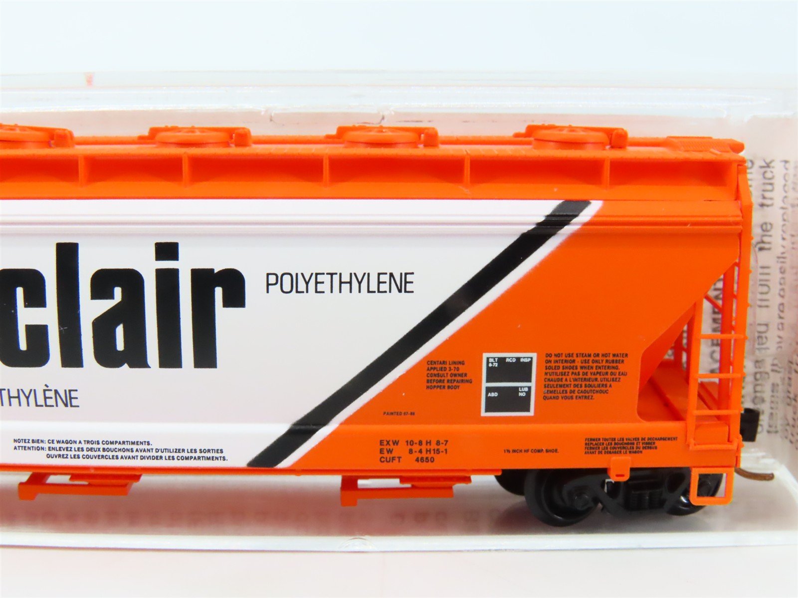 N Scale Micro-Trains MTL 93040 NCLX Sclair 3-Bay Covered Hopper #46512
