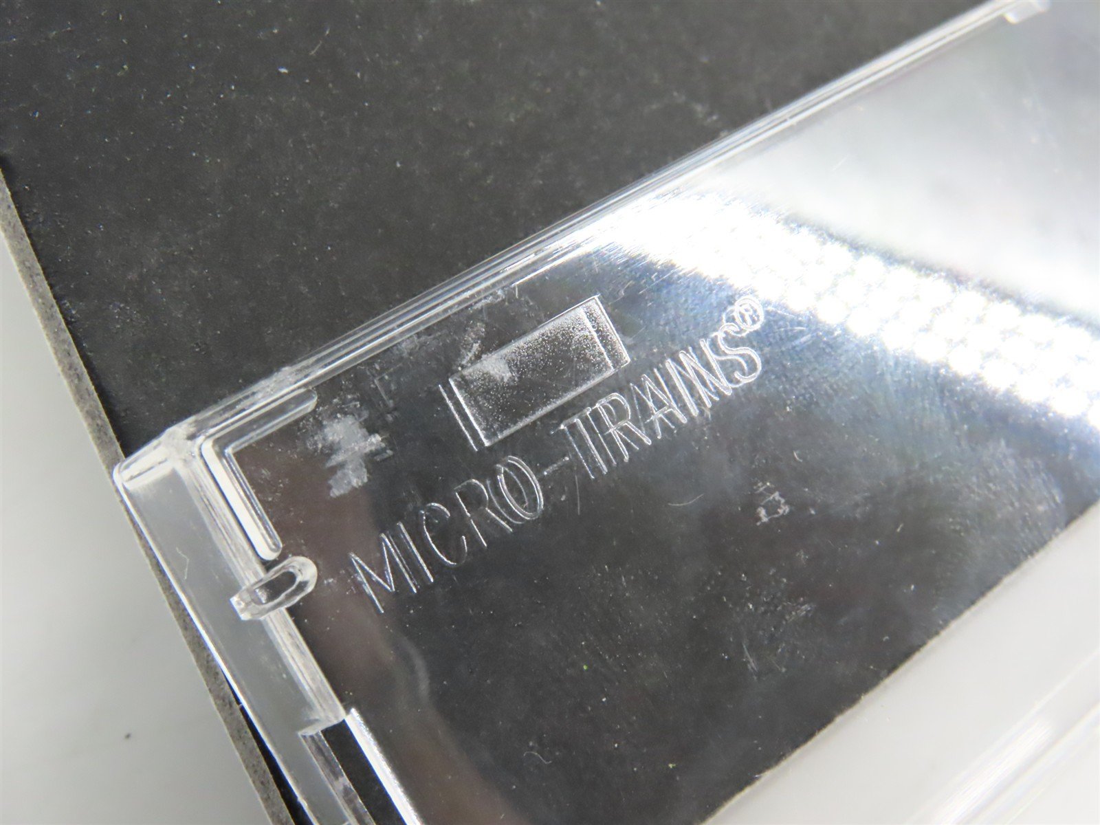 N Scale Micro-Trains MTL 20556 RI Rock Island 40' Standard Boxcar #20039