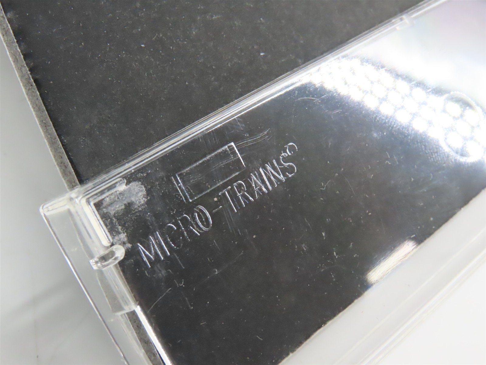 N Scale Micro-Trains MTL 49410 URTC Miller High Life 40' Wood Reefer #93187