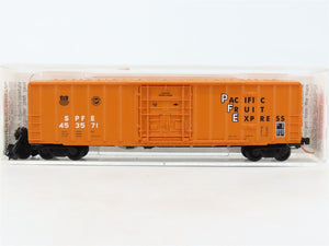N Micro-Trains MTL 27090 SPFE Pacific Fruit Express 50' Rib Side Boxcar #453571