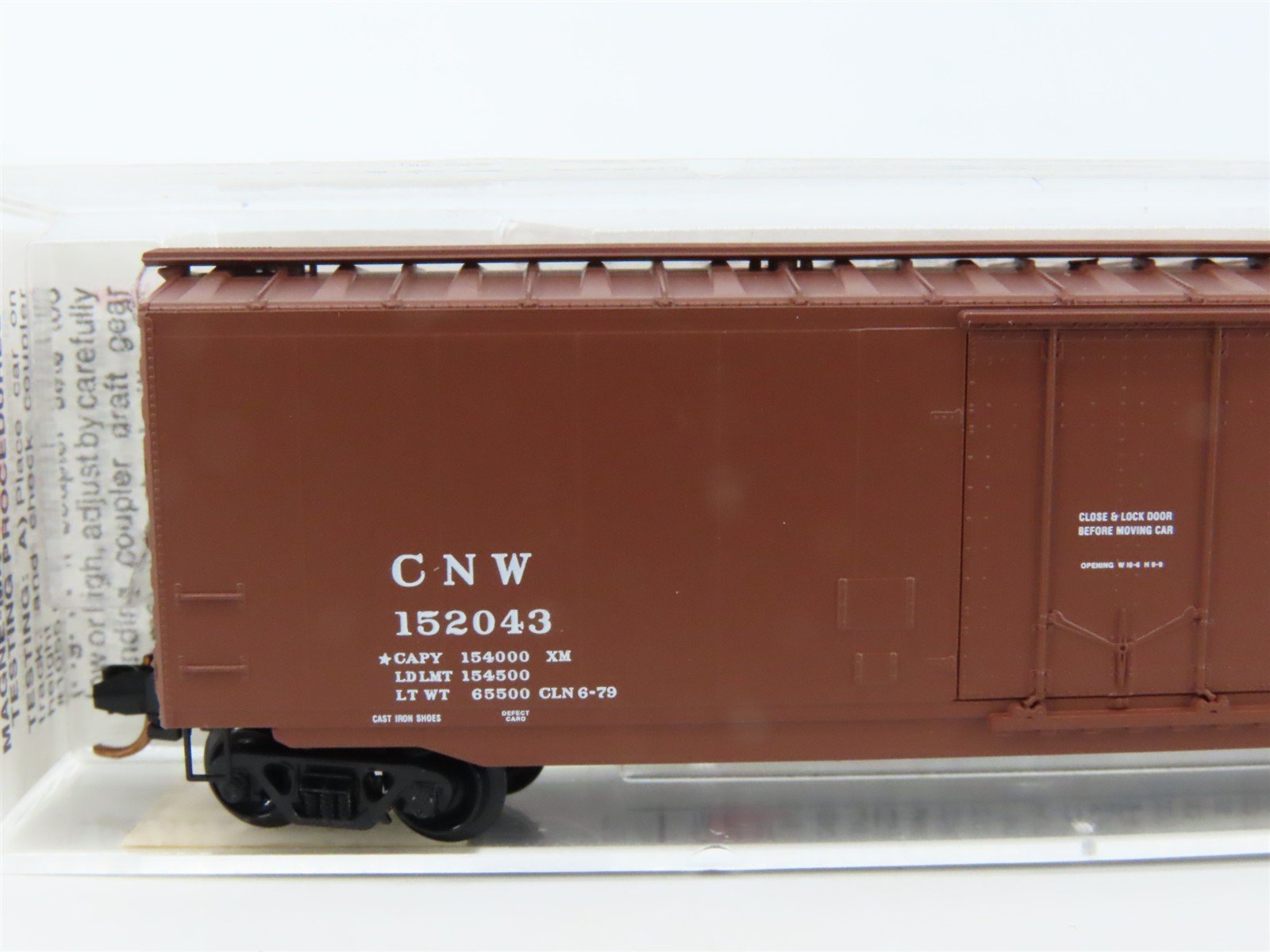 N Scale Micro-Trains MTL 32230 CNW Chicago Northwestern 50' Boxcar #152043