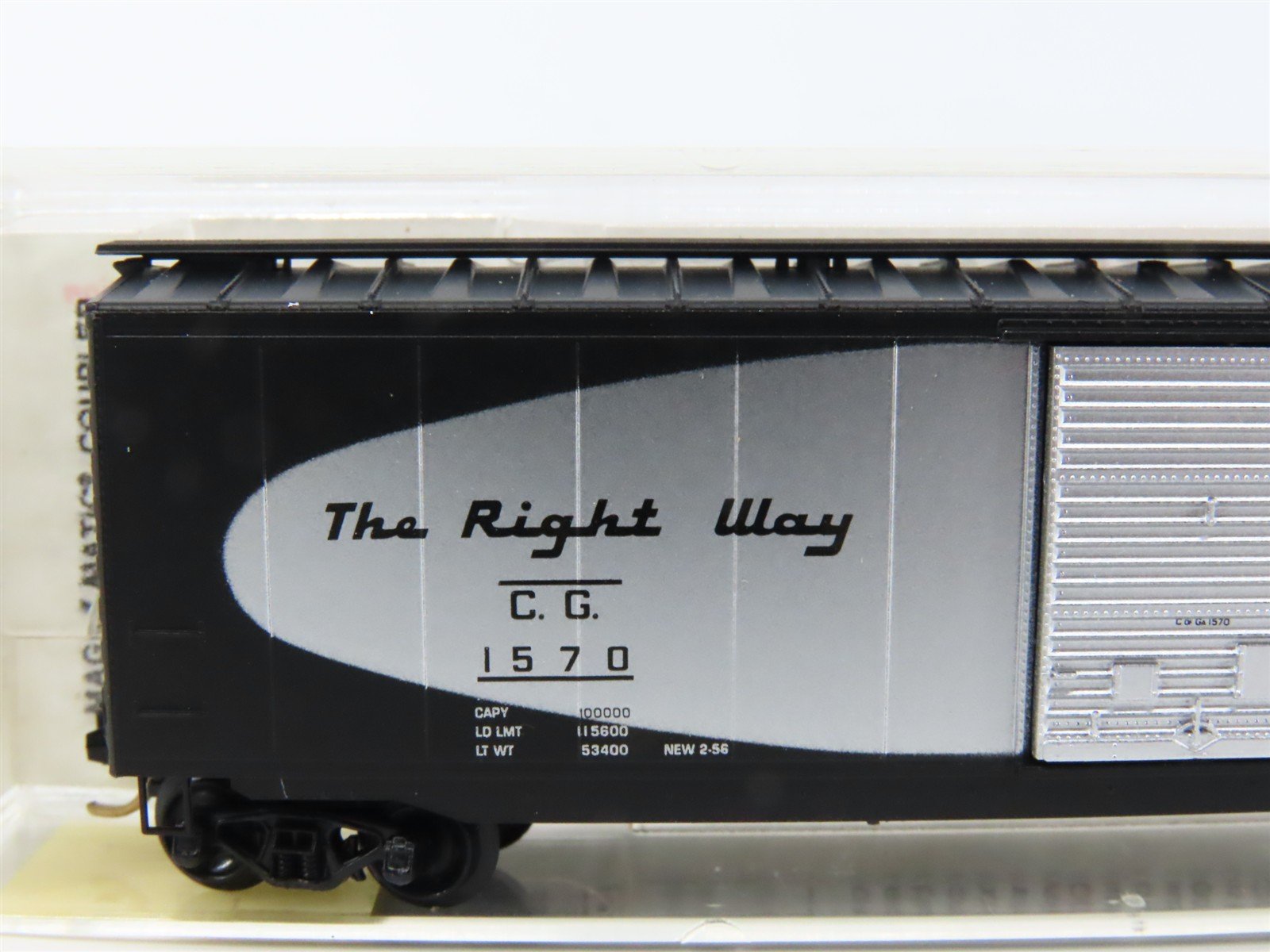 N Scale Micro-Trains MTL 31280 CofG Central of Georgia 50' Boxcar #1570