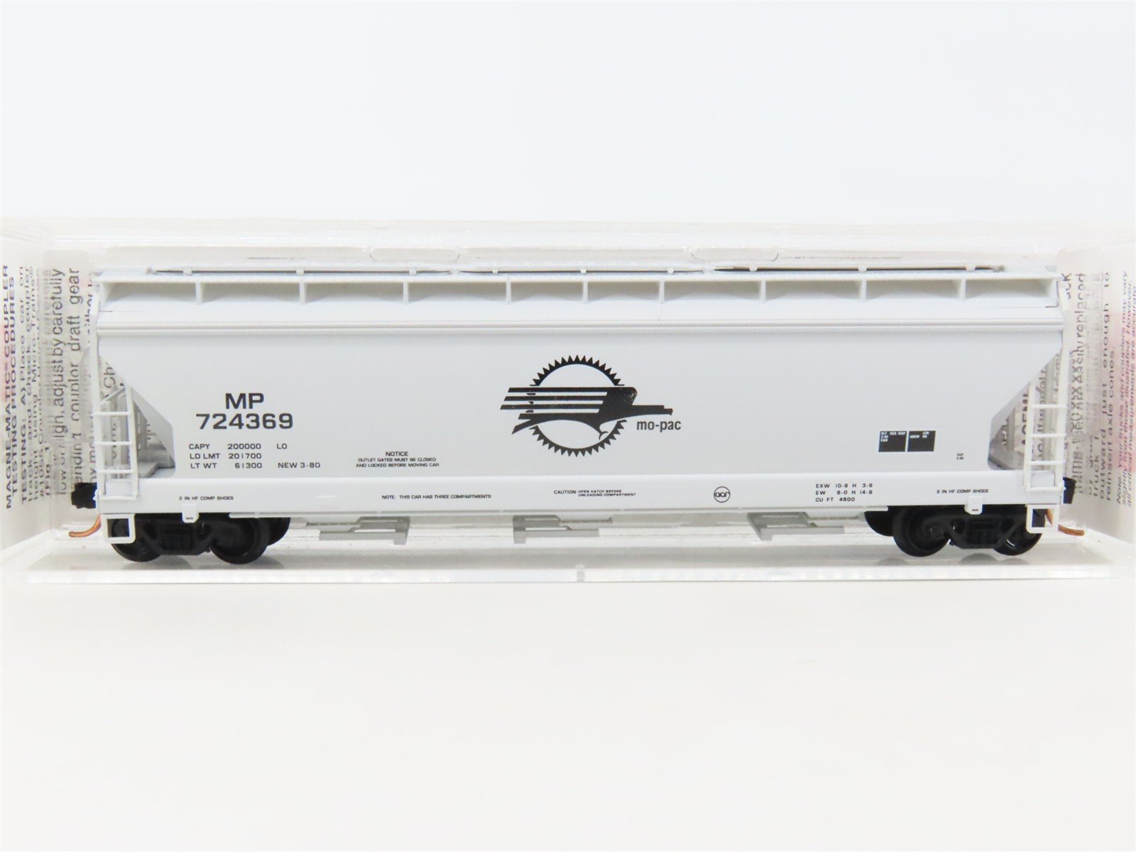 N Scale Micro-Trains MTL 94190 MP Missouri Pacific 3-Bay Covered Hopper #724369