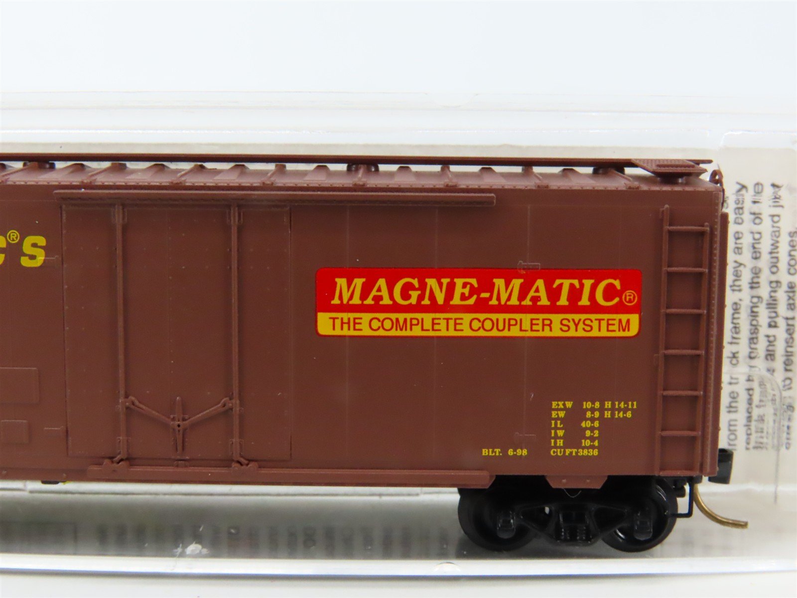 N Scale Micro-Trains MTL 21220 Micro-Trains 40' Standard Boxcar #1000