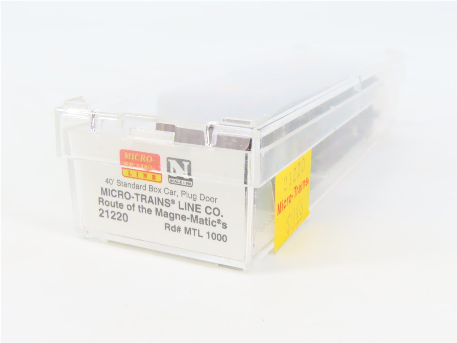 N Scale Micro-Trains MTL 21220 Micro-Trains 40' Standard Boxcar #1000