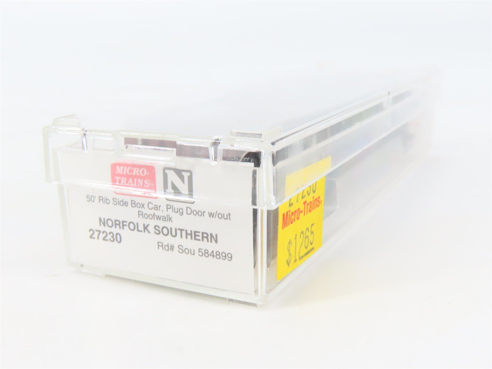 N Scale Micro-Trains MTL 27230 SOU Norfolk Southern 50' Standard Boxcar #584899