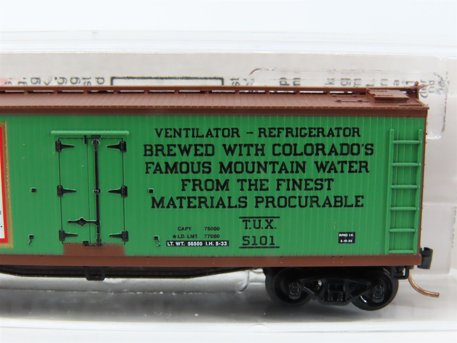N Scale Micro-Trains MTL 49440 TUX Tivoli Beer Northern 40' Wood Reefer #5101