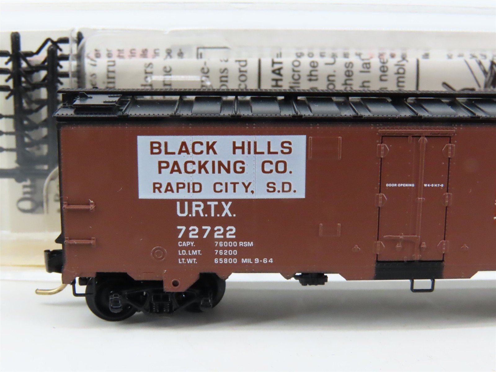 N Scale Micro-Trains MTL 59530 URTC Black Hills Packing 40' Ice Reefer #72722