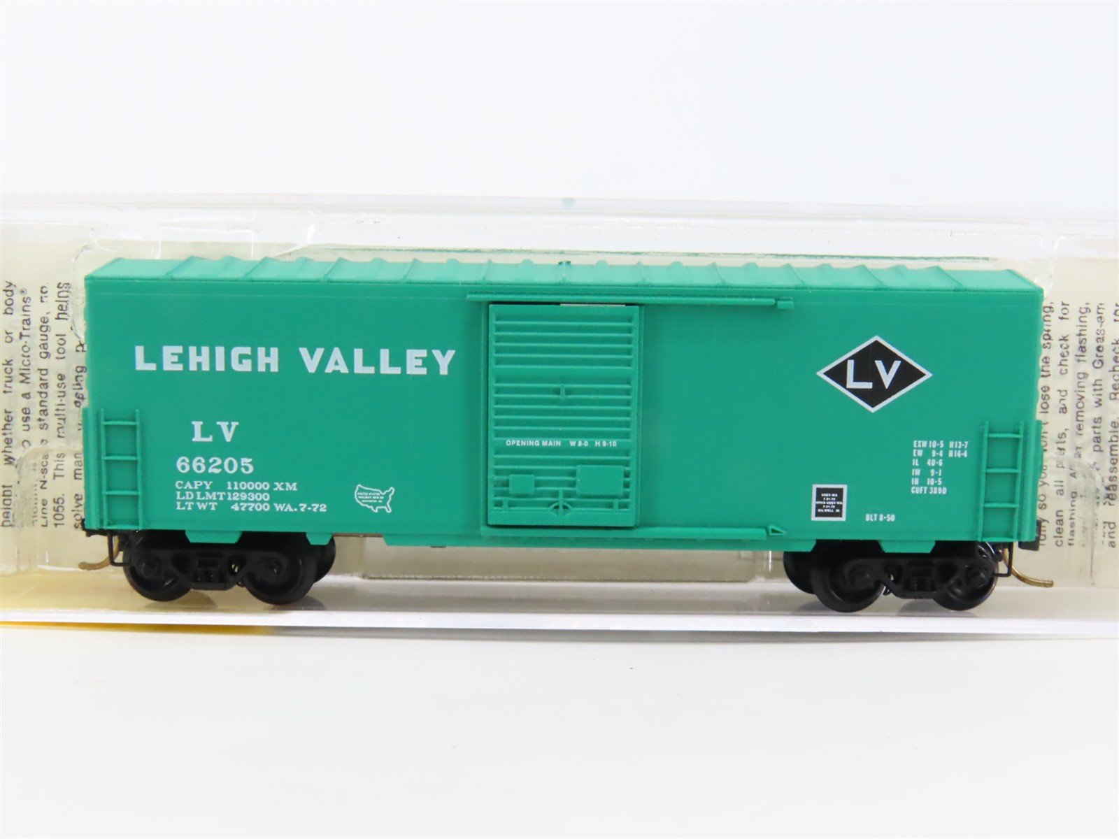 N Scale Micro-Trains MTL 24020 LV Lehigh Valley 40' Standard Boxcar #66205