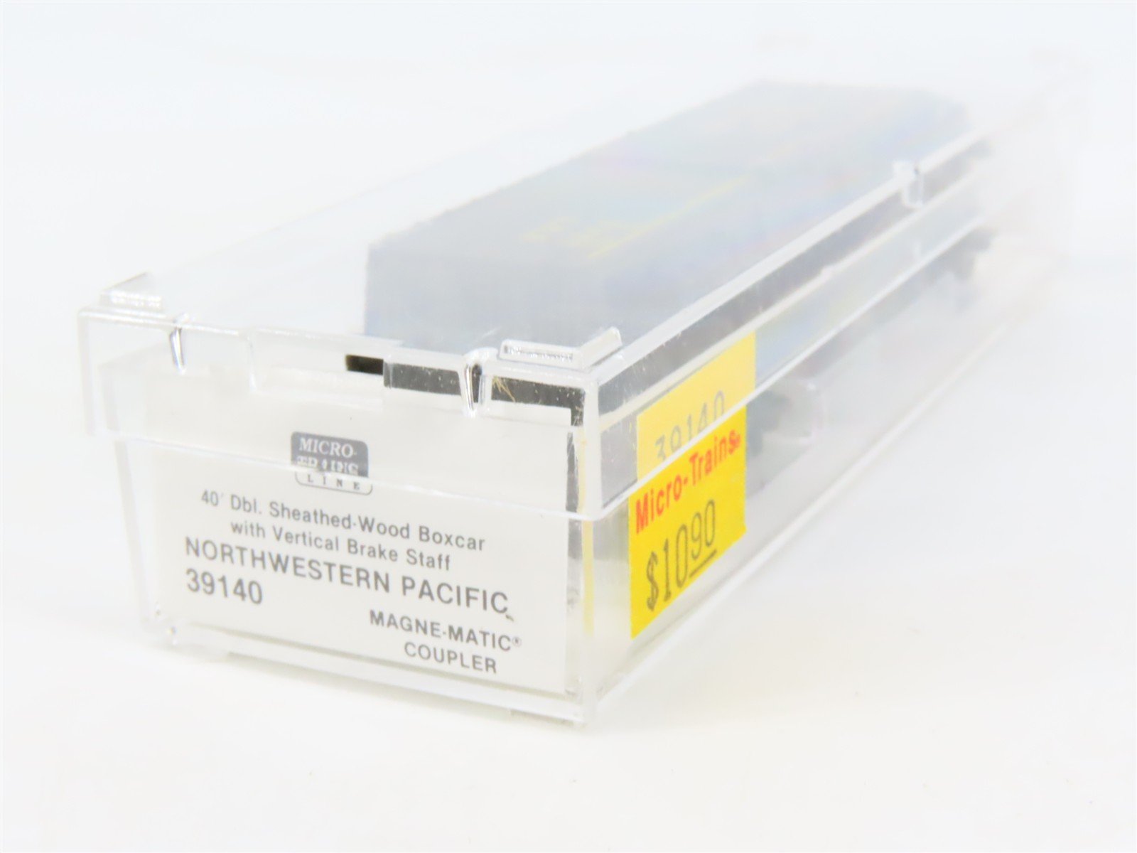 N Micro-Trains MTL 39140 NWP Northwestern Pacific 40' Standard Boxcar #1946
