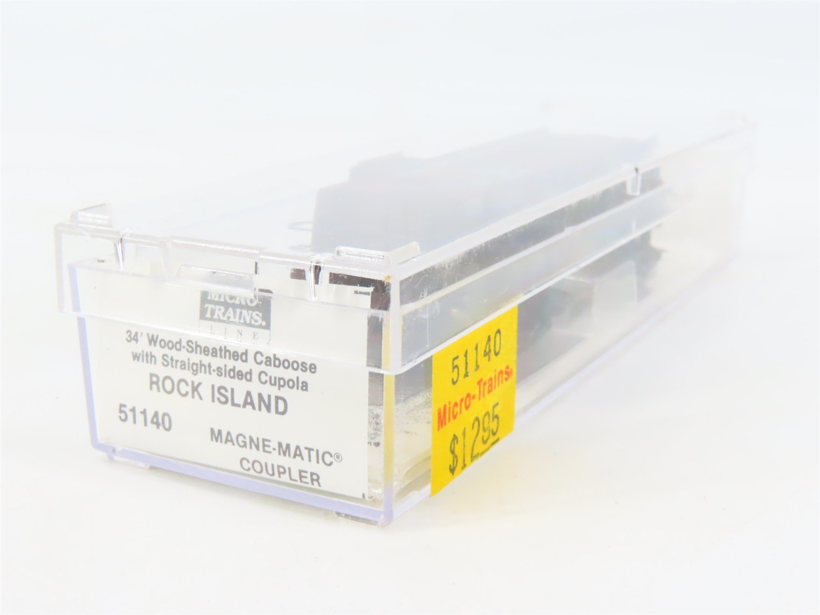 N Scale Micro-Trains MTL 61140 RI Rock Island 34' Wood Caboose #18305