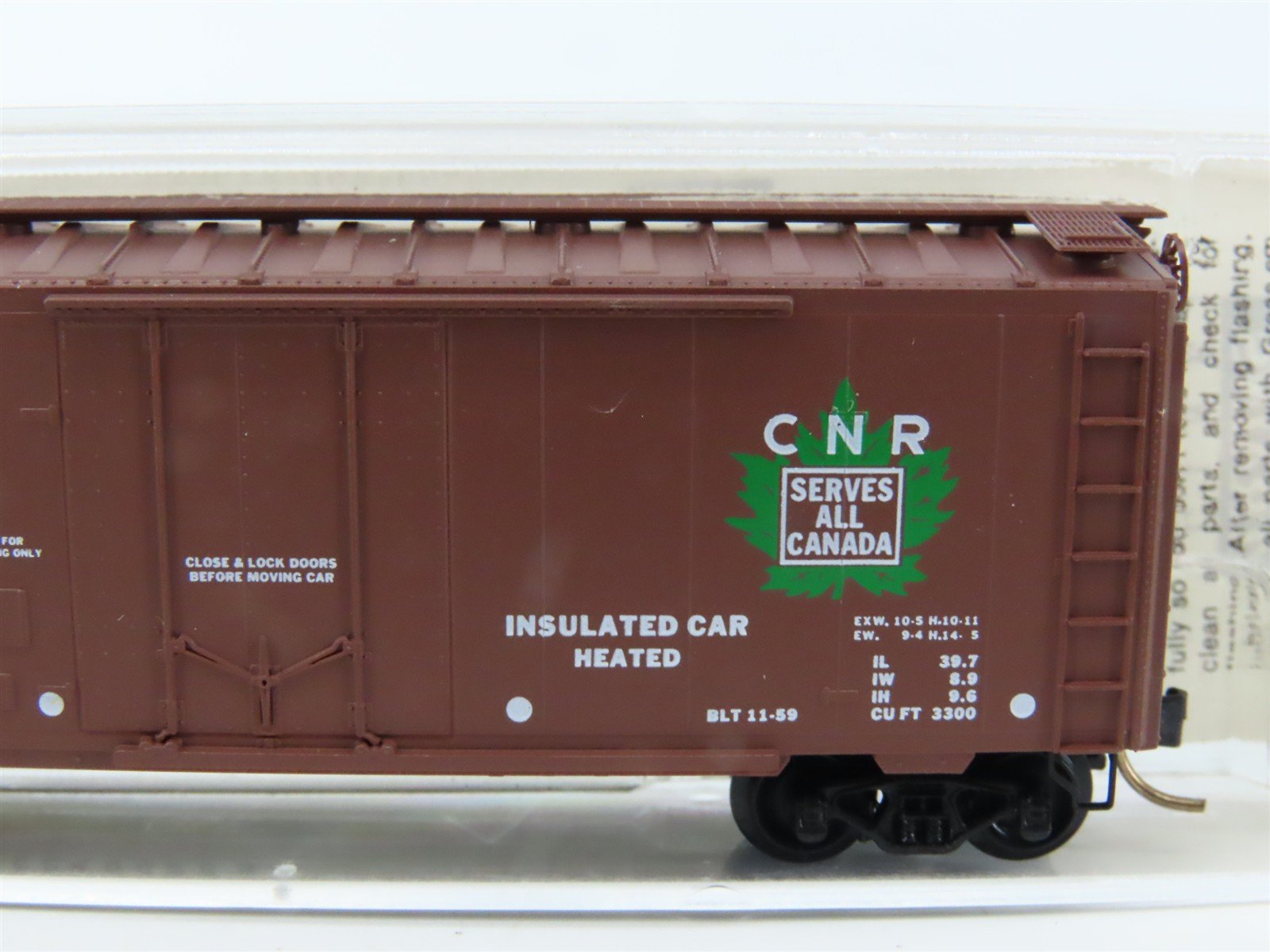 N Scale Micro-Trains MTL 21120 CN Canadian National 40' Standard Boxcar #290145