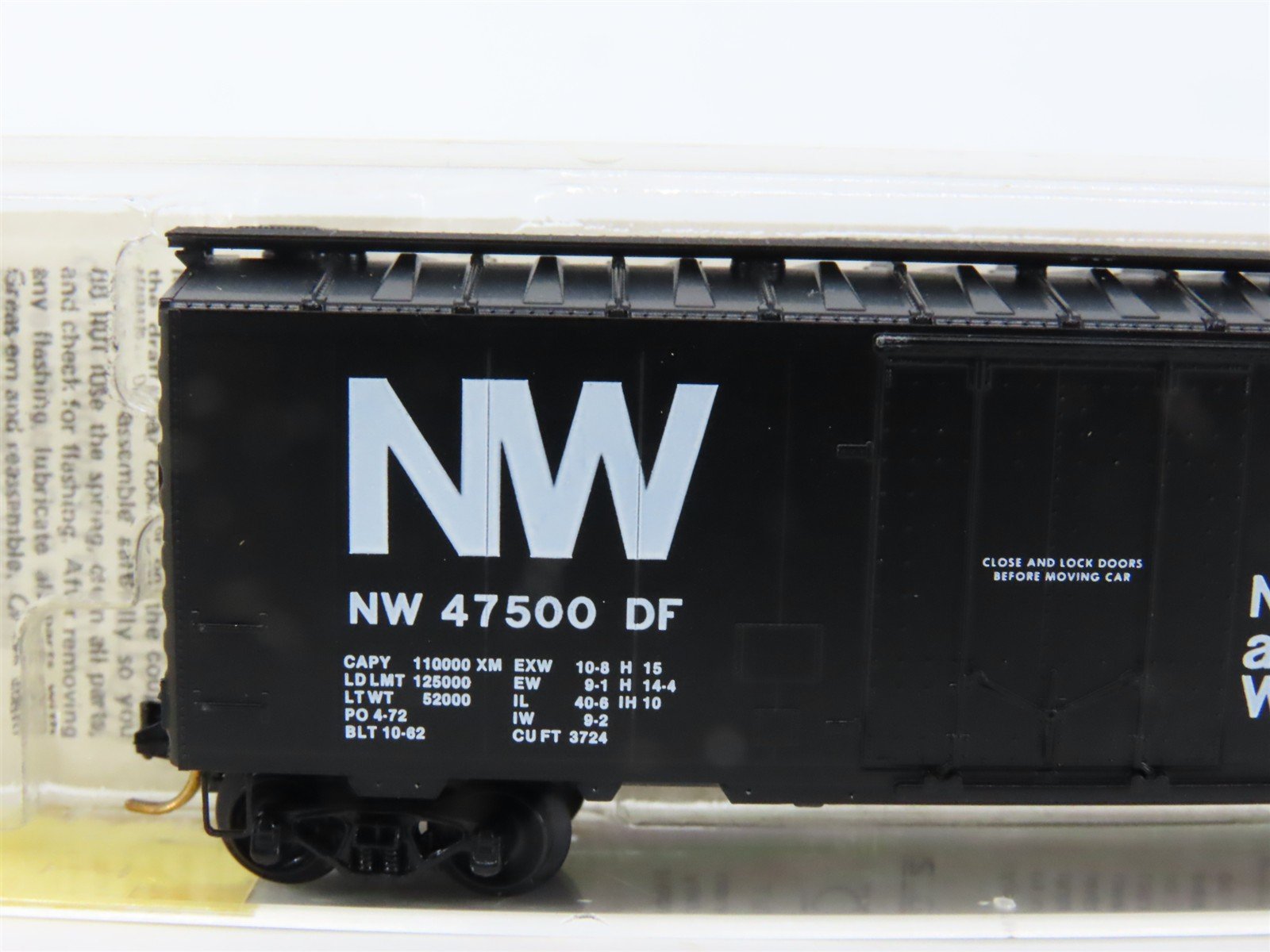 N Scale Micro-Trains/Kadee 21150 N&W Norfolk & Western 40' Boxcar #47500