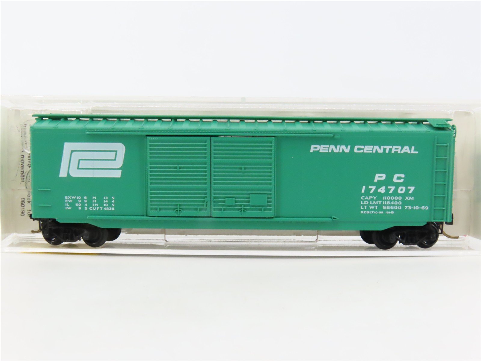N Scale Micro-Trains MTL 34020 PC Penn Central 50' Standard Boxcar #174707