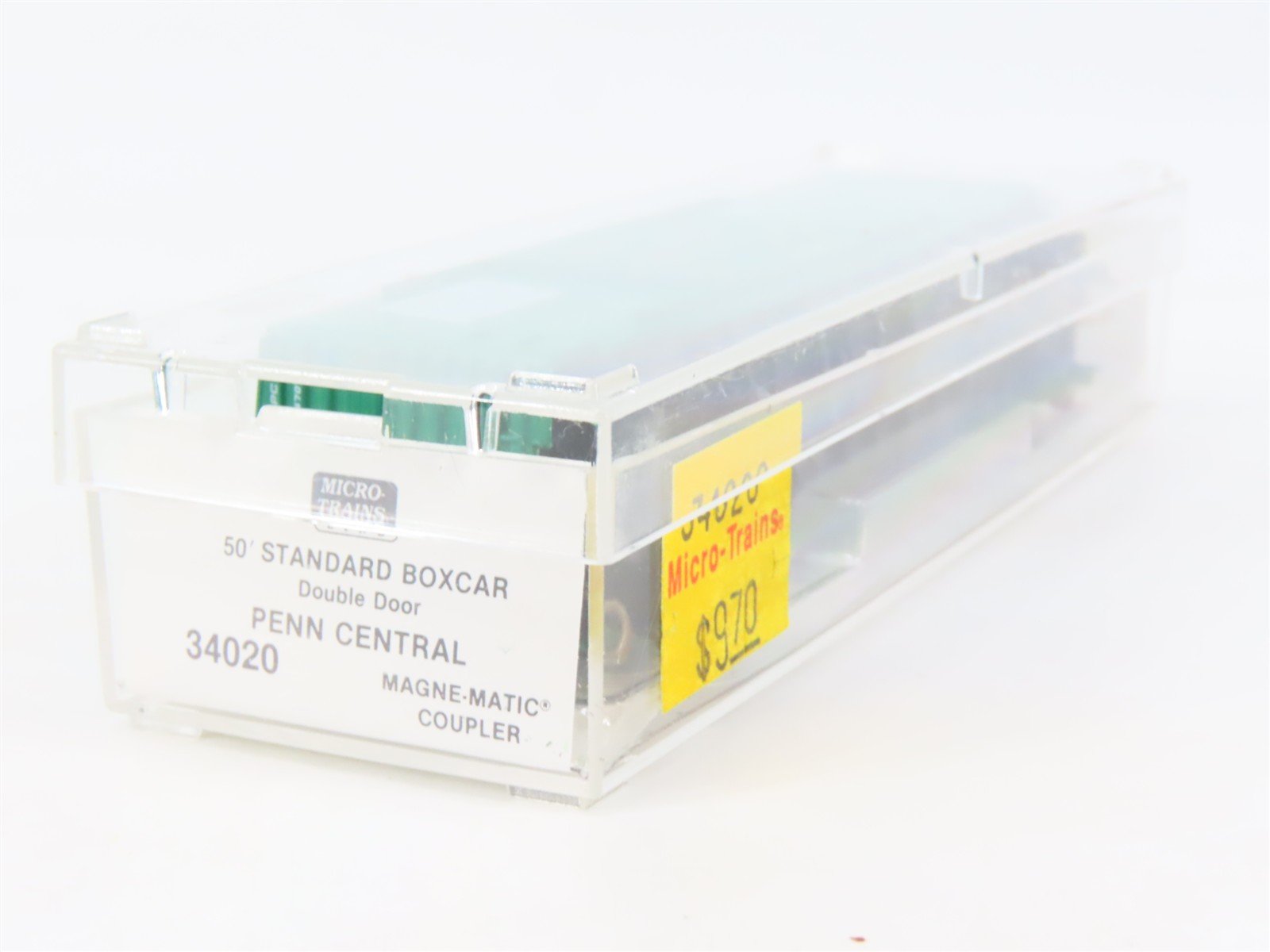 N Scale Micro-Trains MTL 34020 PC Penn Central 50' Standard Boxcar #174707