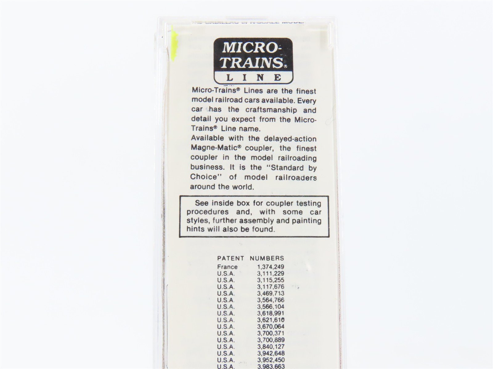 N Scale Micro-Trains MTL 50120 Petaluma & Santa Rosa 34' Wood Caboose