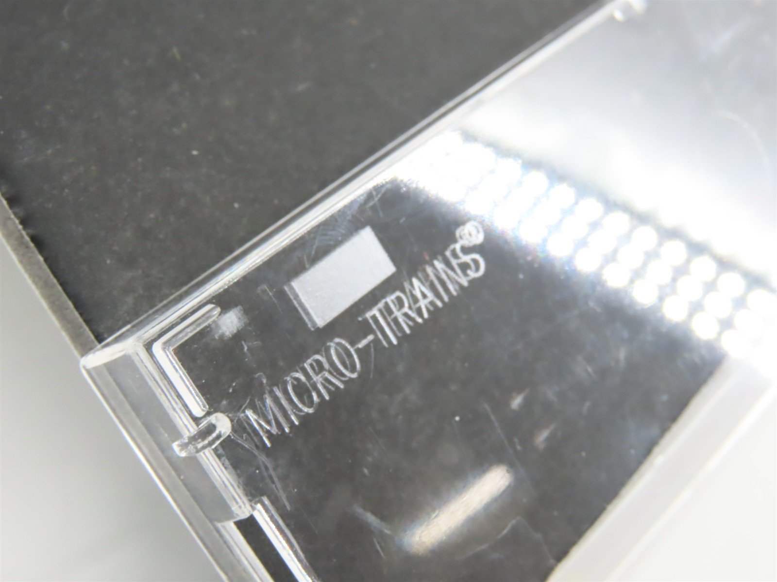 N Scale Micro-Trains MTL 20630 WIF West India Fruit Co. 40' Boxcar #101