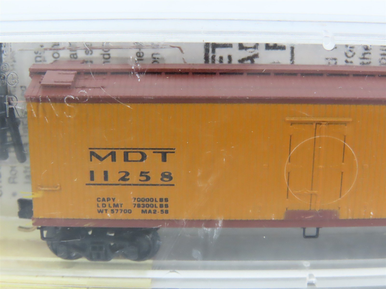 N Scale Micro-Trains MTL 47190 MDT New York Central 40' Wood Reefer #11258