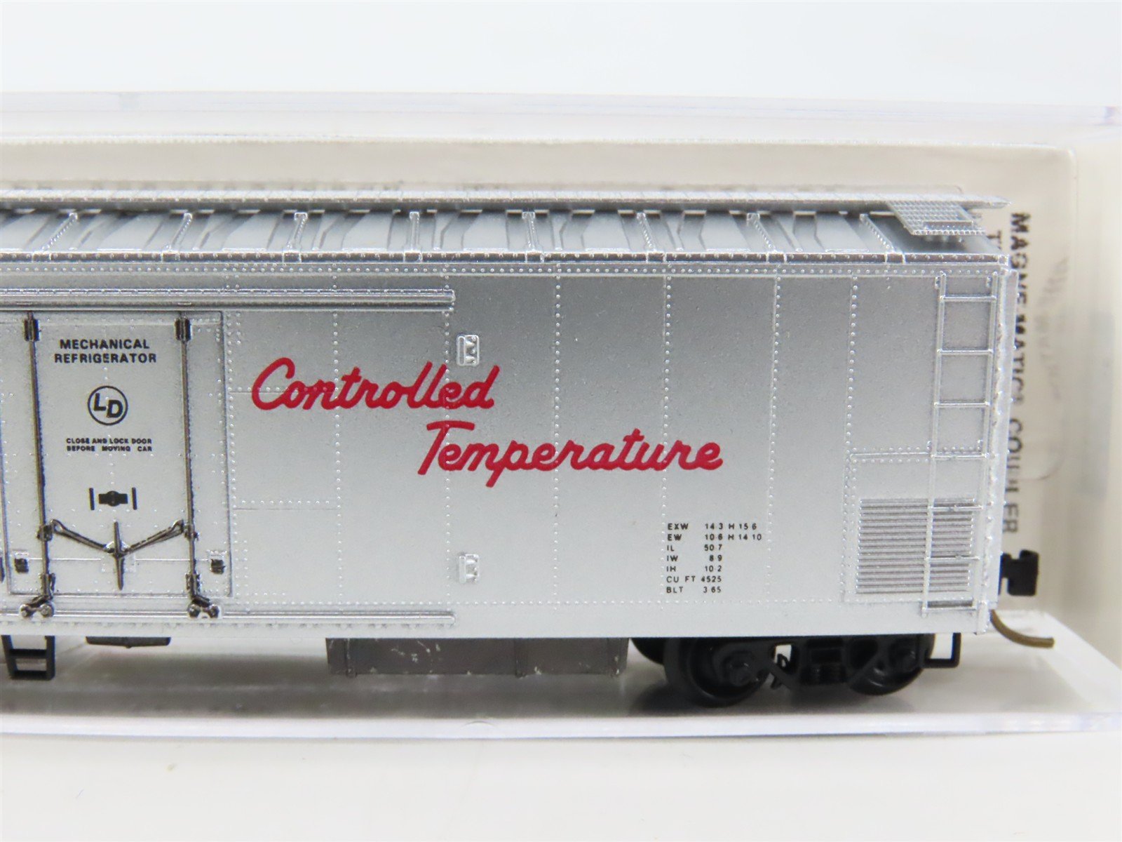 N Scale Micro-Trains MTL 69030 CP Canadian Pacific 51' Mech Reefer #286005