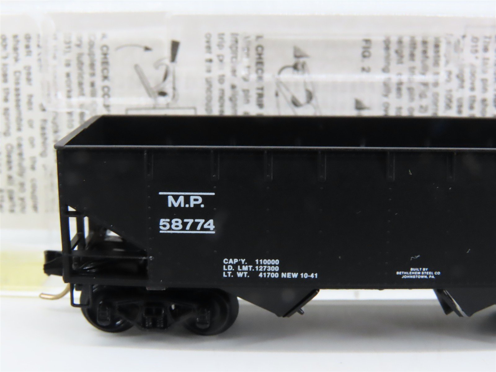 N Scale Micro-Trains MTL 55320 MP Missouri Pacific 33' 2-Bay Open Hopper #58774