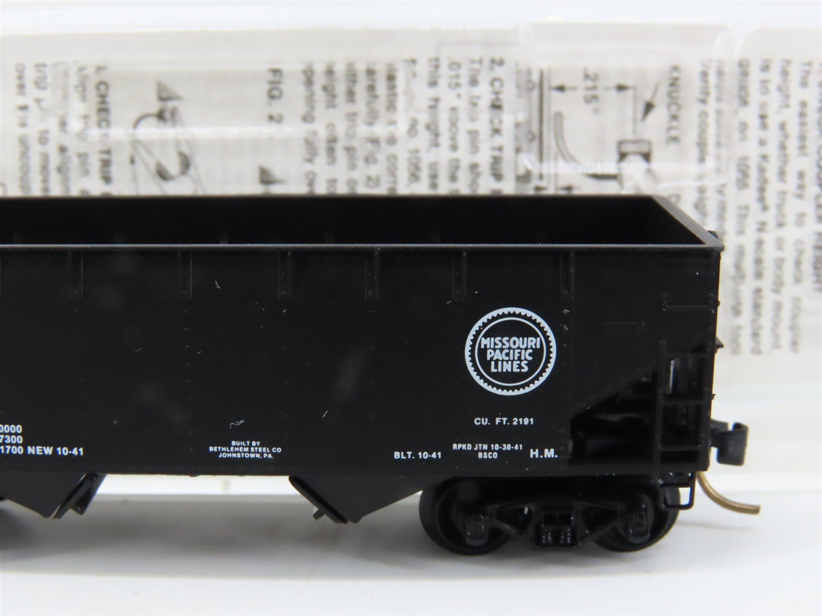 N Scale Micro-Trains MTL 55320 MP Missouri Pacific 33' 2-Bay Open Hopper #58774