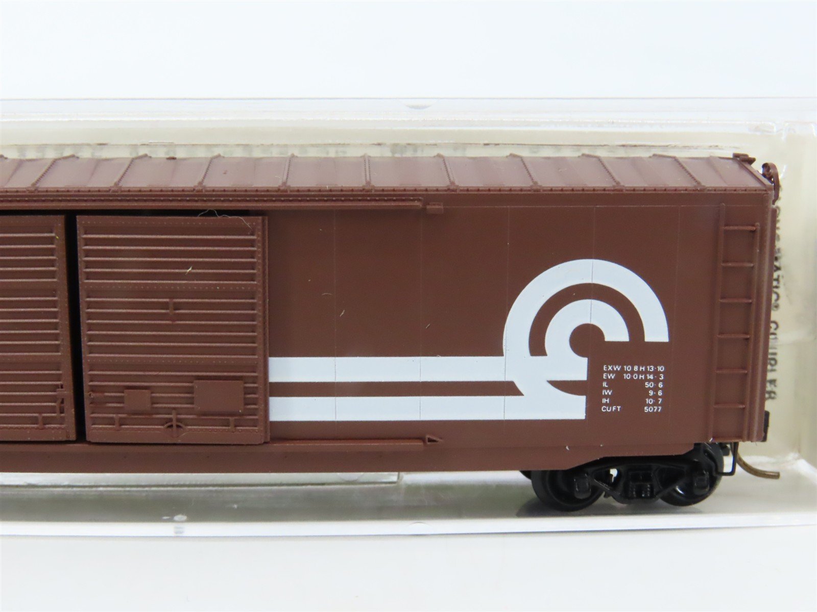 N Scale Micro-Trains MTL 37010 CR Conrail 50' Standard Boxcar #175447