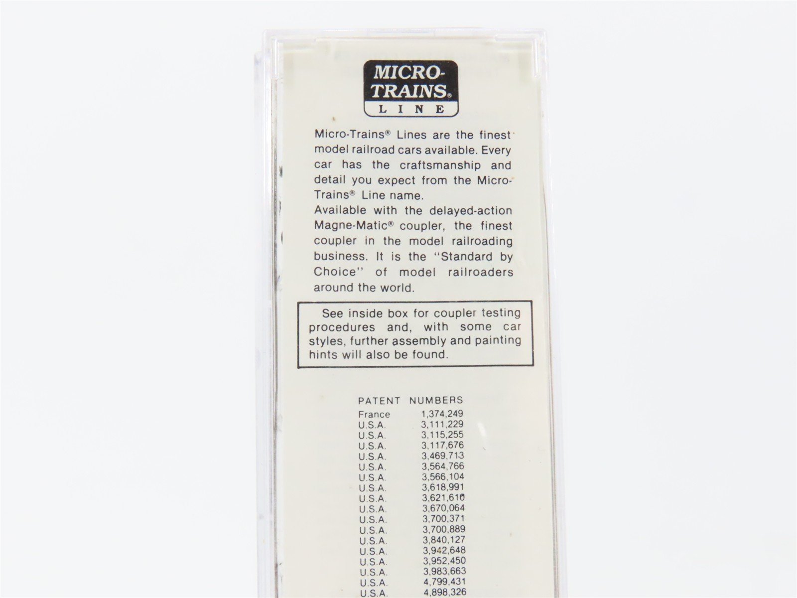 N Scale Micro-Trains MTL 70050 NP Northern Pacific 51' Mech Reefer #563