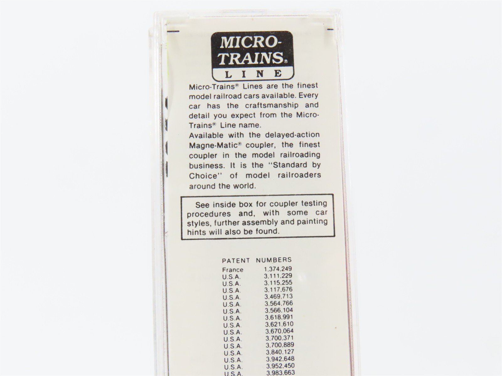 N Scale Micro-Trains MTL 33010 GN Great Northern 50' Standard Boxcar #17833