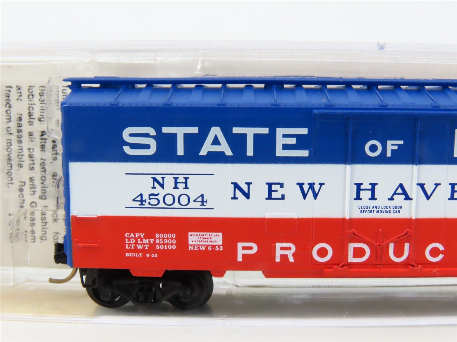 N Scale Micro-Trains MTL 21160 NH New Haven State of Maine 40' Boxcar #45004