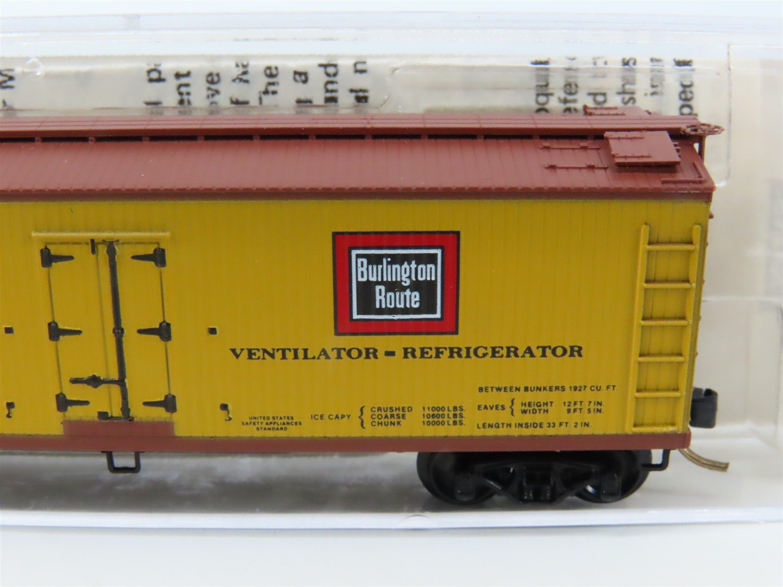 N Scale Micro-Trains MTL 49370 CBQ/Colorado & Southern 40' Wood Reefer #50050