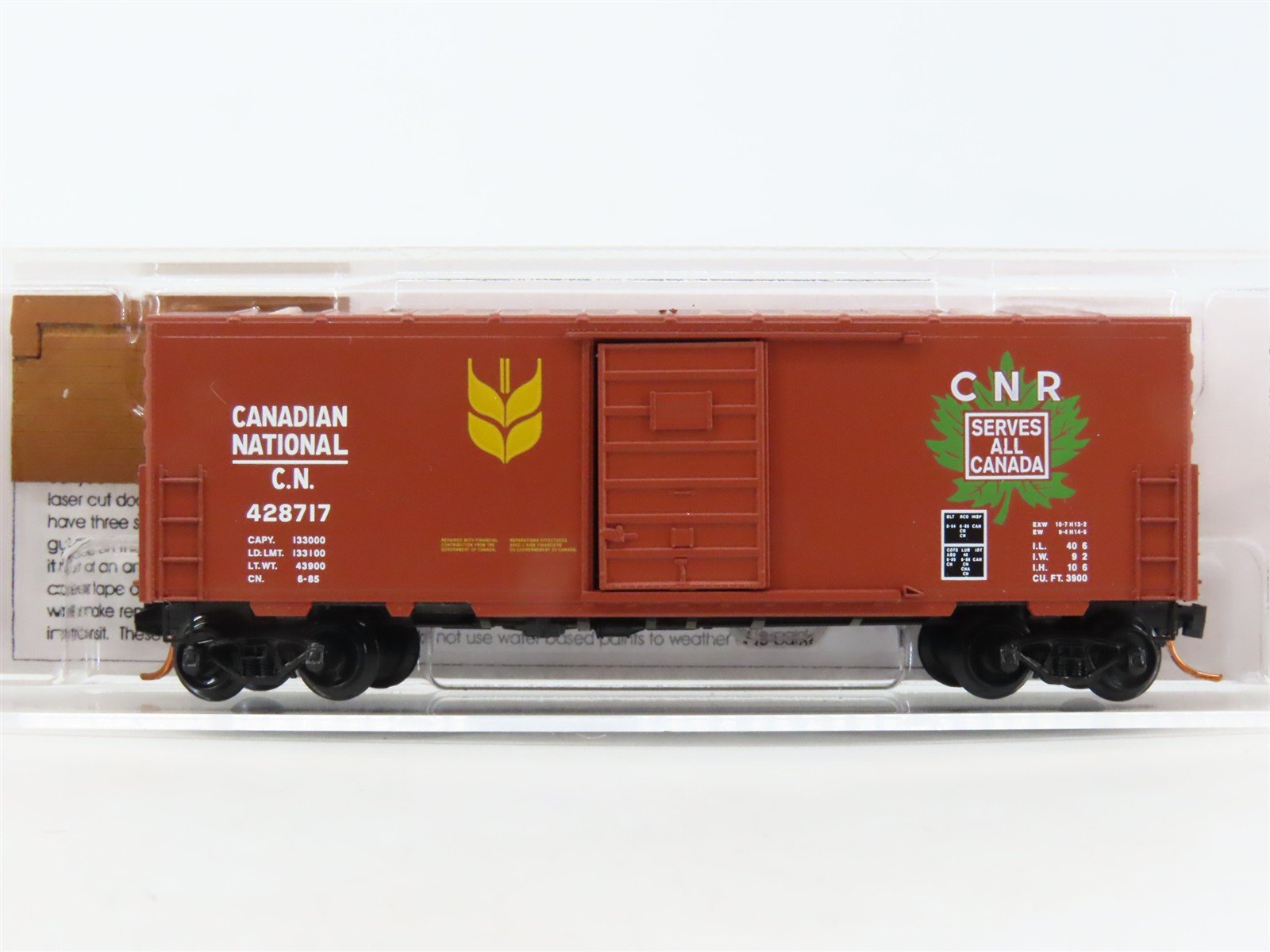 N Scale Micro-Trains MTL 02400341 CN Canadian National 40' Boxcar #428717