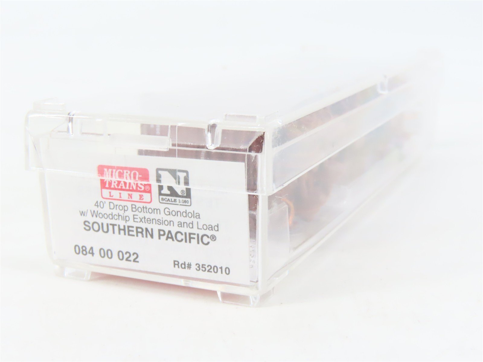N Micro-Trains MTL 08400022 SP Railway 40' Woodchip Gondola #352010 w/Load