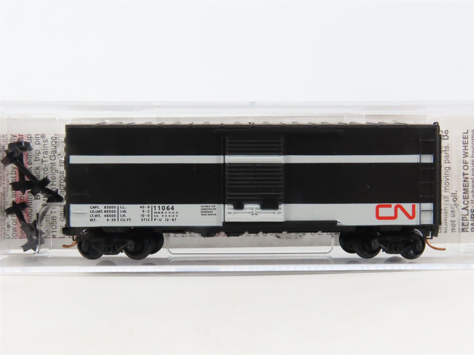 N Scale Micro-Trains MTL 07300070 CN Canadian National 40' Boxcar #11064
