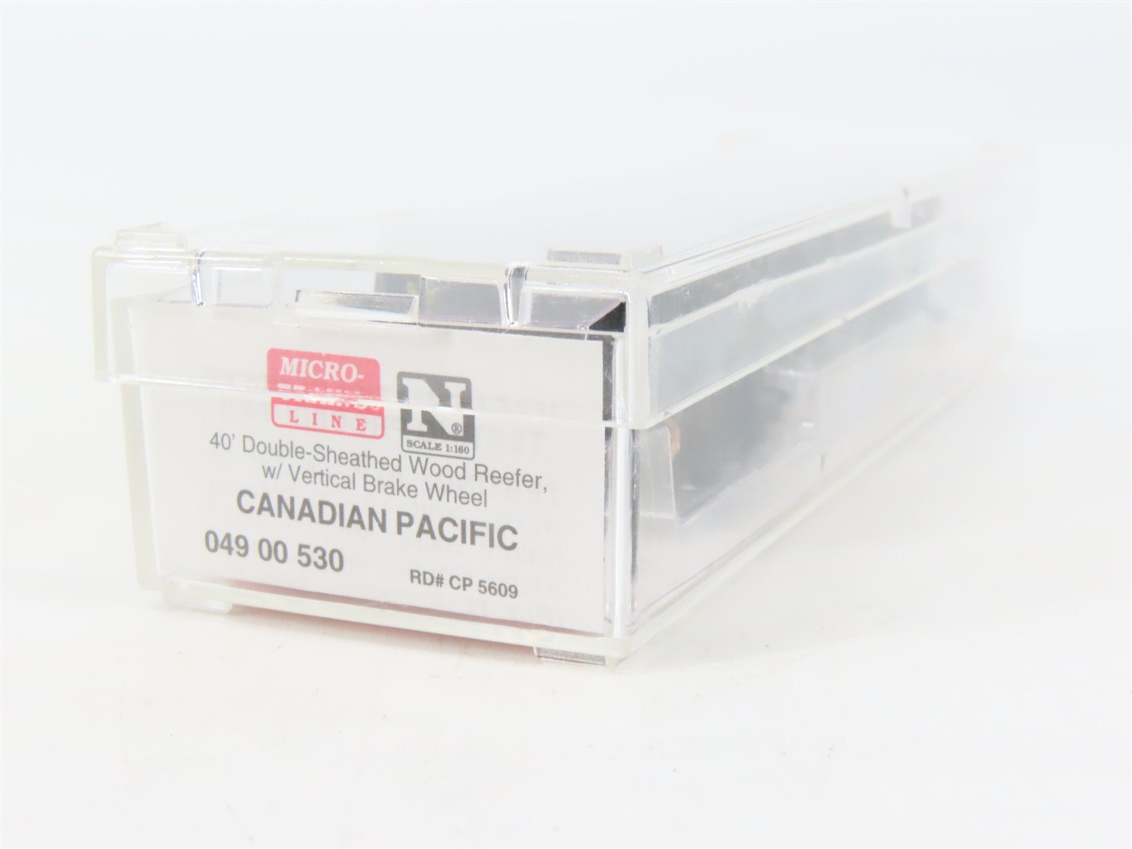 N Scale Micro-Trains MTL 04900530 CP Canadian Pacific 40' Wood Reefer #5609
