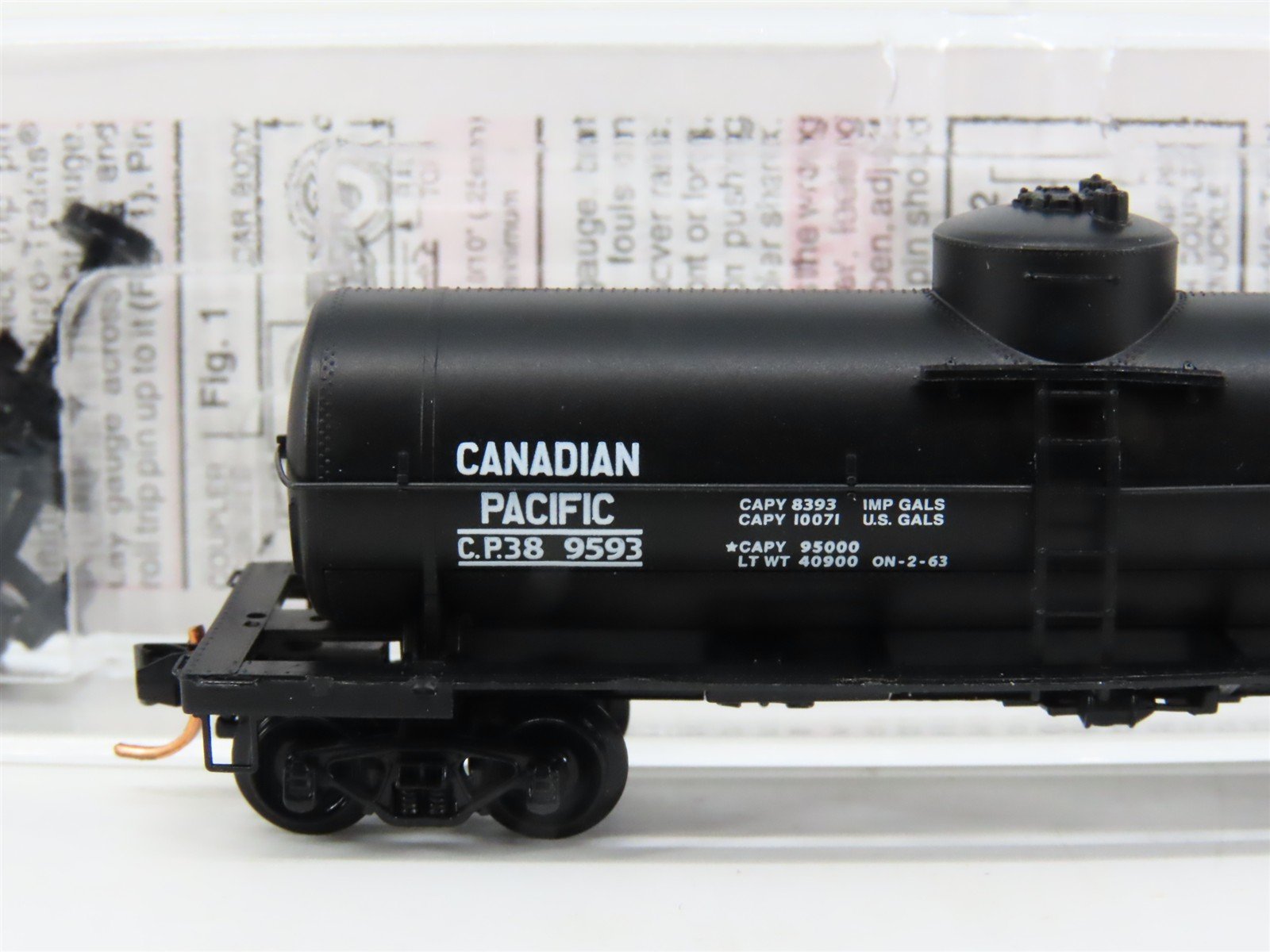 N Scale Micro-Trains MTL 65590 CP Canadian Pacific 39' Single Dome Tankcar #9593