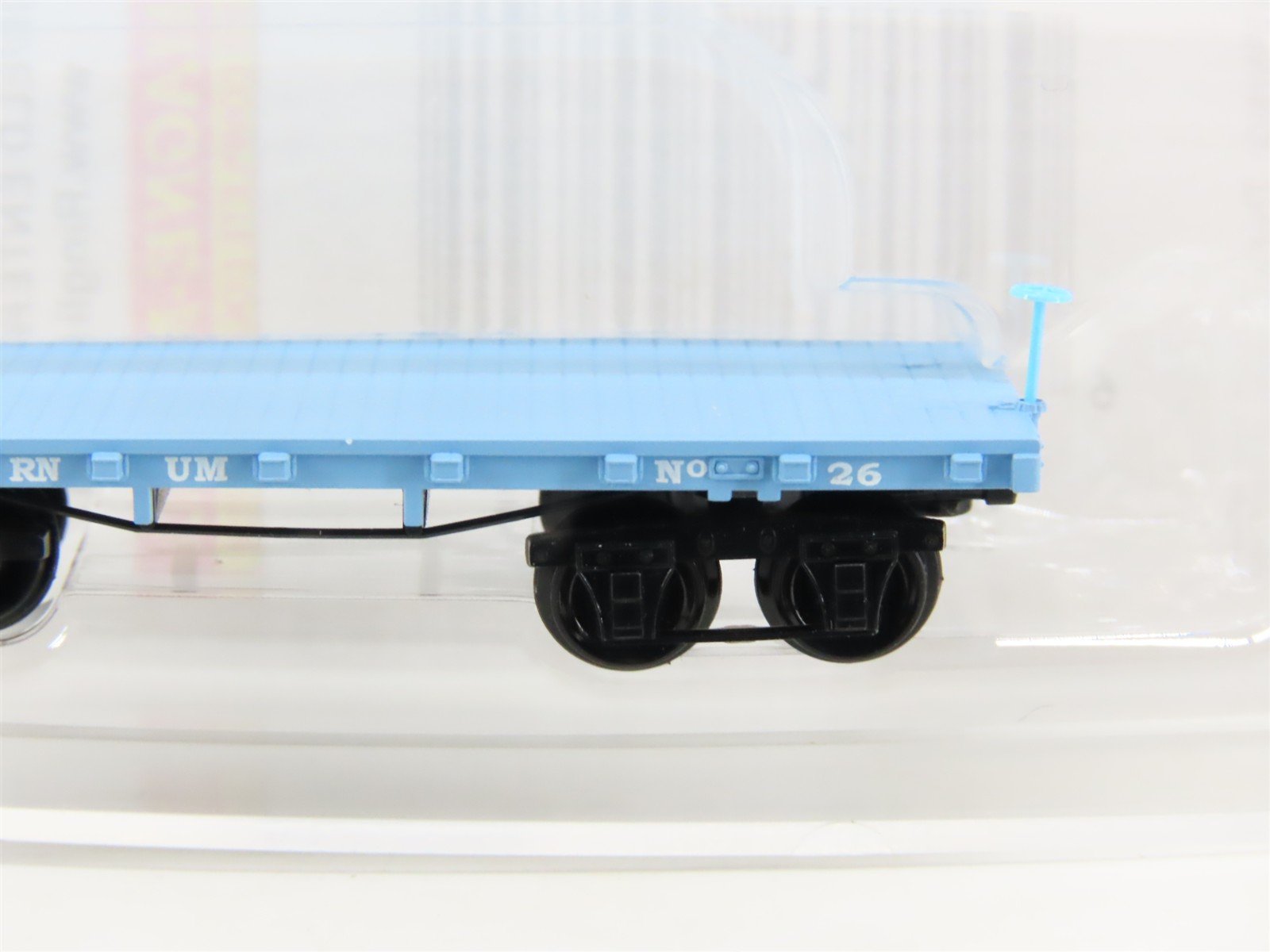N Scale Micro-Trains MTL 15300042 P.T. Barnum 36' Flatcar #26
