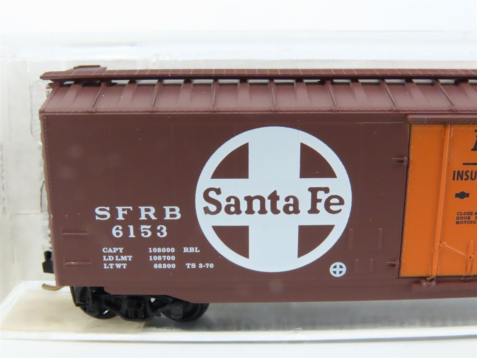 N Scale Micro-Trains MTL 32050/1 SFRD Santa Fe 50' Standard Boxcar #6153