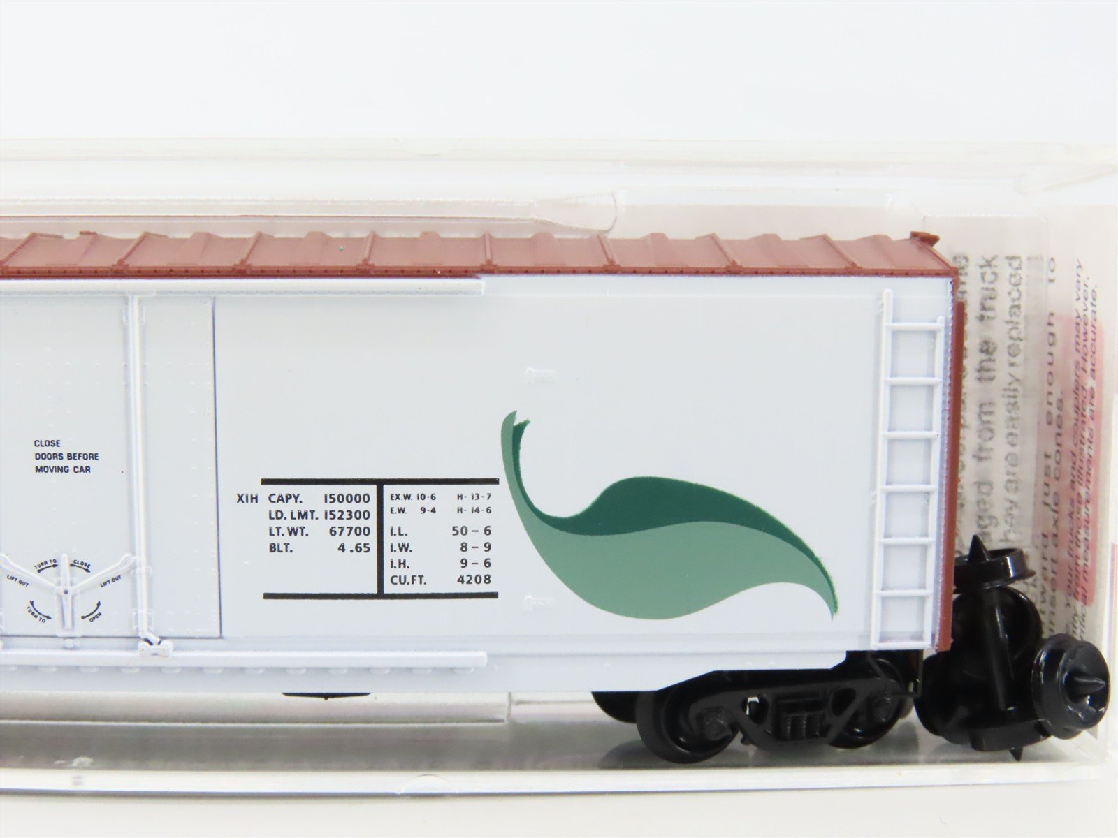 N Scale Micro-Trains MTL 38340 CN Canadian National 50' Standard Boxcar #283032
